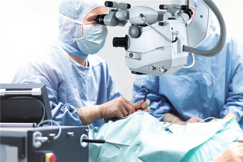 高端眼科手术显微镜Lumera700